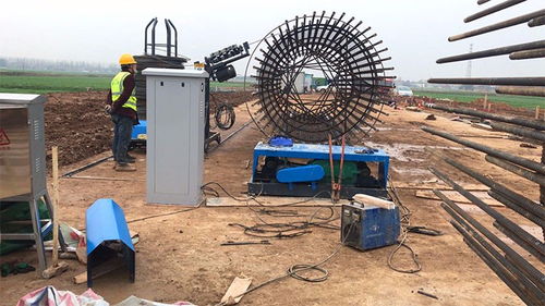 洛陽(yáng)全自動(dòng)數(shù)控鋼筋籠滾焊機(jī)一天產(chǎn)量50噸